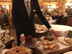 -Restaurant Paul Bocuse
