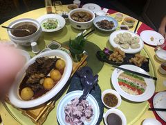 -白鹿苑蒙餐(鄂温克宾馆店)