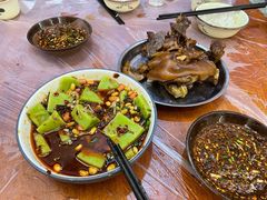 -王万妈卤猪脚(青岩交通路)