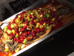 -辣尚瘾·烤鱼·新川菜(交大直营店)