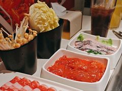 -海底捞火锅鲜切牛肉主题店(长寿路店)