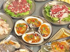 -围炉肉舍•炭烤活鳗•丹东海鲜烤肉(步行街店)