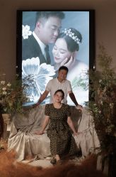 -乐派诗婚纱摄影