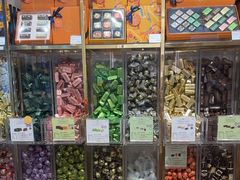 -VENCHI 闻绮(上海佛罗伦萨小镇店)
