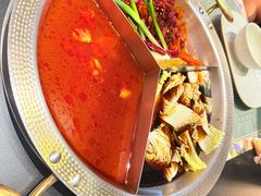 -廖掌柜·重庆鲜货火锅(上海首店)