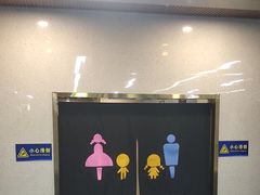 -花样年华游泳馆·游泳培训基地