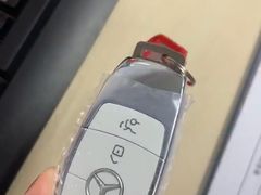 -上海星瀚奔驰4S店(红柳路店)