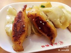 -小姜锅贴(凤凰街店)