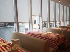 靠窗位-西贝(吴江路湟普汇店)