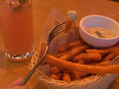 -味德西餐音乐酒吧 Wade's Bar&Grill