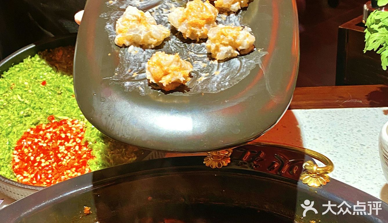 今天早上坐了三小时高铁来杭州的 带她赶紧去试试