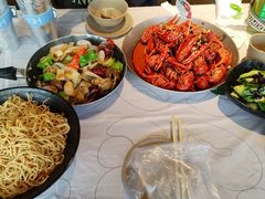 -巴厘龙虾·榜首油焖大虾(音乐学院·沿江酒馆店)