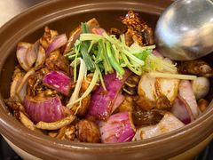 -胡须佬鸡煲四季火锅店(石厦西村直营店)