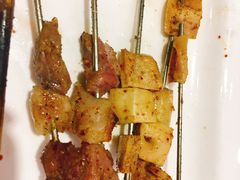 -清真磊磊烧烤老店(饮虎池街34号店)