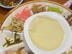 -怪噜范·老贵阳街头名小吃(鸿通城店)