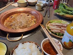 -阿婆情腊排骨火锅·野生菌季(古城旗舰店)