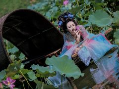 -九月鹰飞汉服摄影工作室