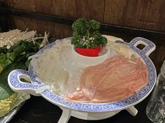 -哥老官重庆美蛙鱼头(西湖银泰十一哥店)