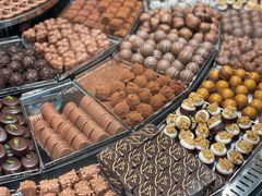 -Laderach 莱德拉(上海环贸iapm店)