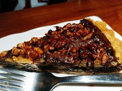 -JINNS锦时 steak&pizza(浸信会礼拜堂旧址店)
