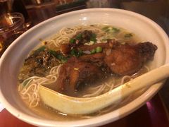 爆鱼汤面-佬钱湾仔(衣裳街店)