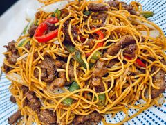 黑椒牛柳丝炒面（湿炒是炸面）-喜莲咖啡