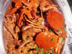 -胖哥俩肉蟹煲(华贸店)