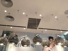 -俏凤凰(美林M·LIVE天地东座店)