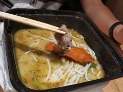 -阿香米线(凯德广场.1818店)
