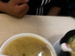 -闫家驴肉老店(华电一校店)