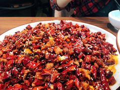 -有红鸡毛店·川菜(建设路店)