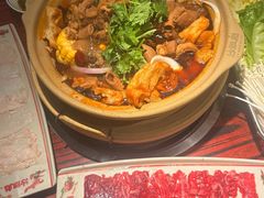 -沙胆彪炭炉牛杂煲(上海日月光广场店)