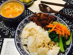 -蜗牛小馆醉乡民谣云南菜(惠新西里店)