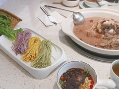 -九孔·筒骨莲藕汤锅(大明宫万达店)