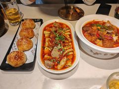 -巴扎屋大盘鸡·新疆菜(汇嘉时代店)