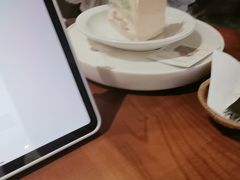 -嗒令甜品·主题融合料理餐厅(首座时代店)