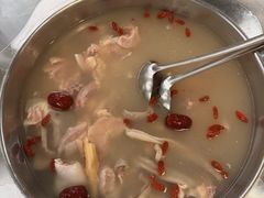 -光头药膳鸡(莱茵小镇店)