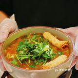 魔都最红米线｜探店肥汁米蘭“天星码头”概念店