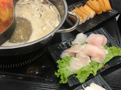 -呷哺呷哺(哈尔滨红博购物广场店)