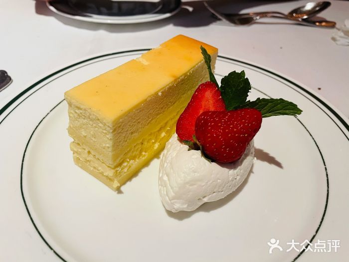 Wolfgang’s Steakhouse 沃夫冈牛排馆(上海白玉兰广场店)芝士蛋糕图片
