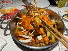 -七欣天香辣蟹火锅(闵行浦江欢乐颂店)