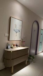 -蕾蕾美颜美容美体