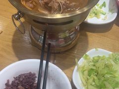-南城香·饭香串香馄饨香(青年路店)
