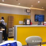 凯丹广场看到的孩子要吃，本来要了27的套餐