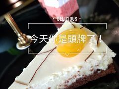 -穹六人间 people 6(岳阳路店)