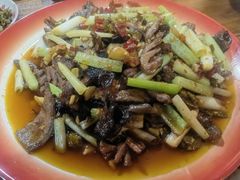 -老方桌烂蹄花川菜馆(九龙坡店)