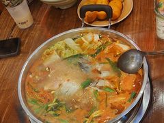 -亮欢寨酸汤鱼(沙冲路店)