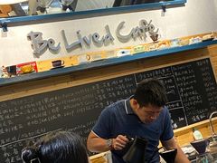 -Be Lived Cafe比例咖啡(摩天轮店)