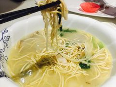 -国际青年会议酒店-苏莱斯餐厅