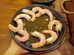 -老东镇啤酒屋海鲜加工·蒸汽海鲜·海鲜烧烤(台东店)